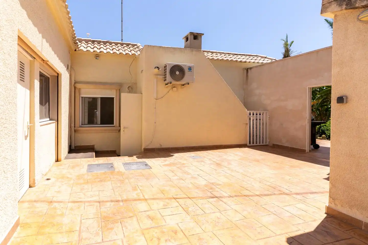 Terrace of Houses for sale in Elche / Elx  with Air Conditioner, Private garden and Terrace
