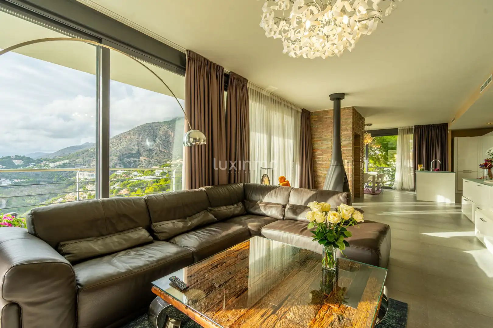 Sala de estar de Casa o chalet en venta en Altea con Aire acondicionado, Calefacción y Jardín privado