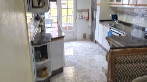 Foto 3 de Piso en venta en Calle Gascona, Salesas - Foncalada - Campoamor, Oviedo