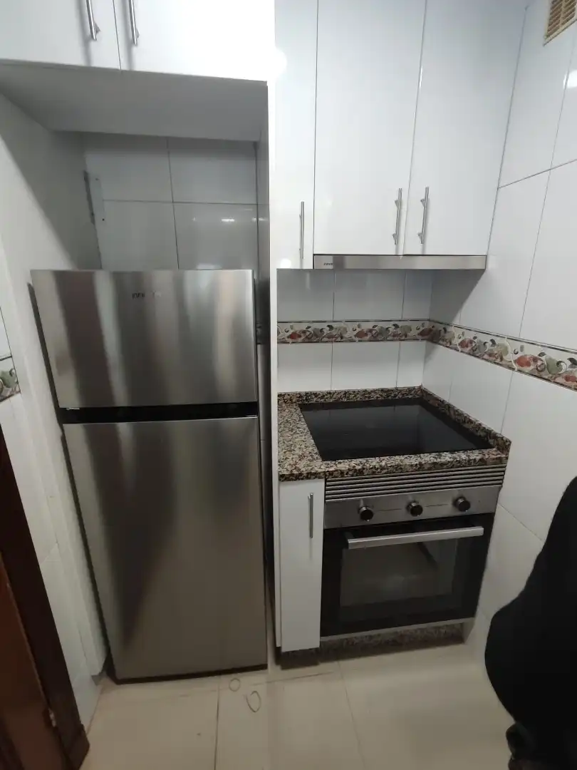 Kitchen of Study for rent in Vigo   with Heating, Parquet flooring and Washing machine