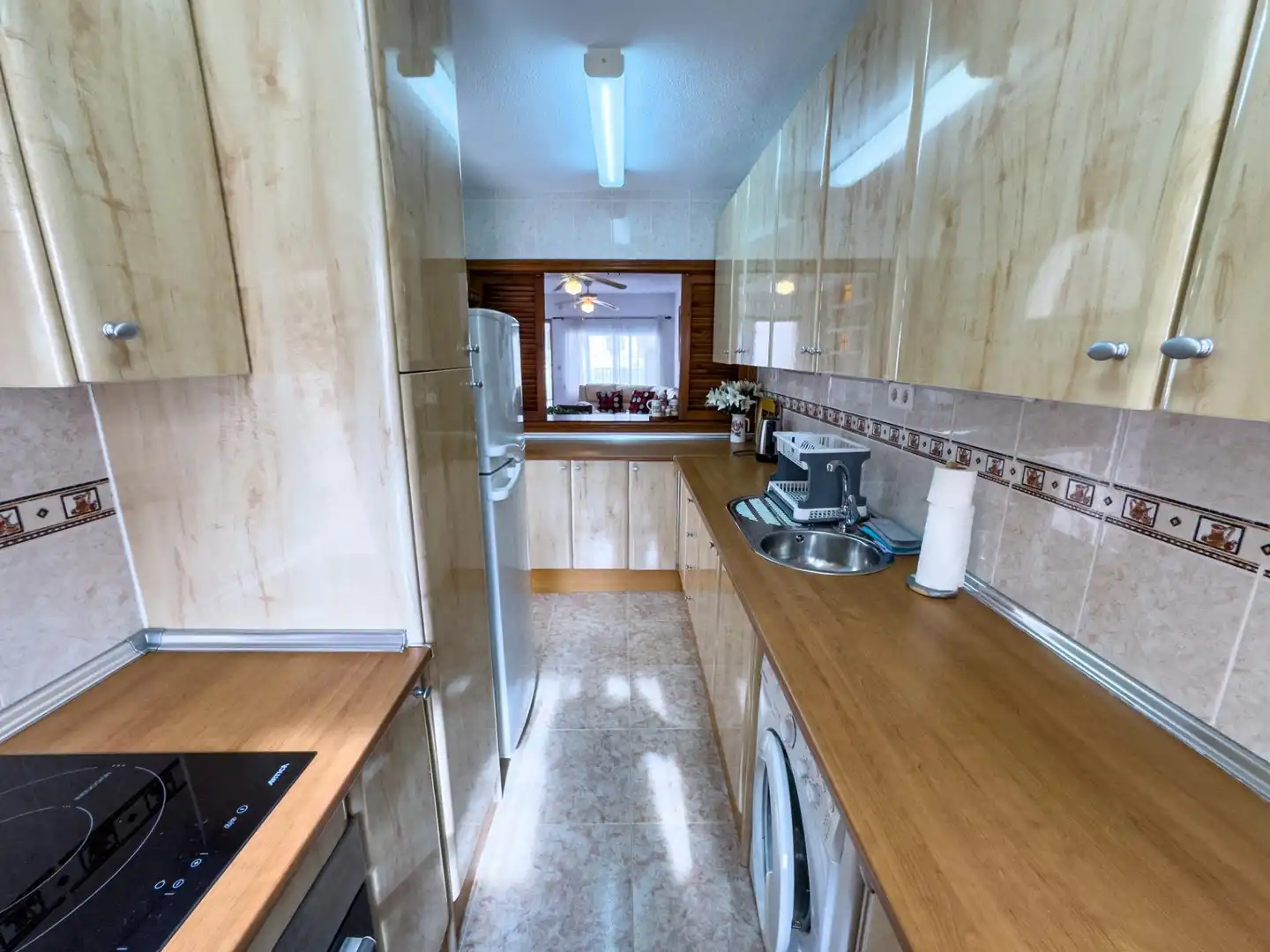 Cuina de Casa adosada en venda en Torrevieja amb Aire condicionat, Terrassa i Moblat