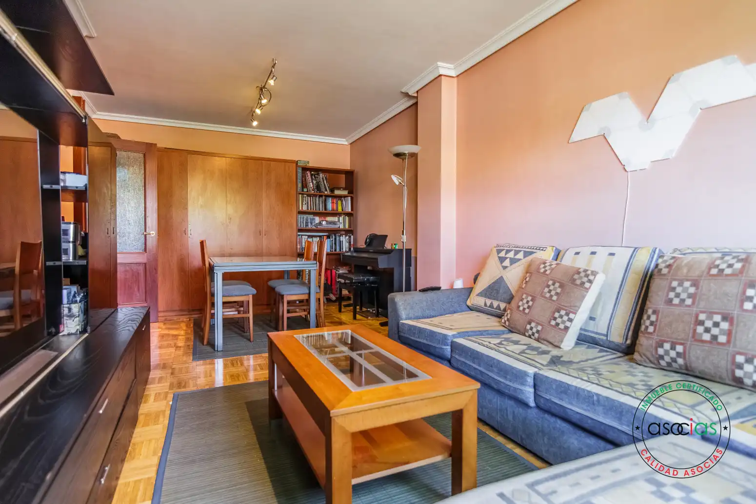 Living room of Flat for sale in Oviedo   with Heating and Storage room