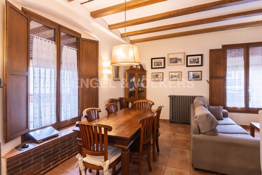 Dining room of Single-family semi-detached for sale in Argentona  with Heating