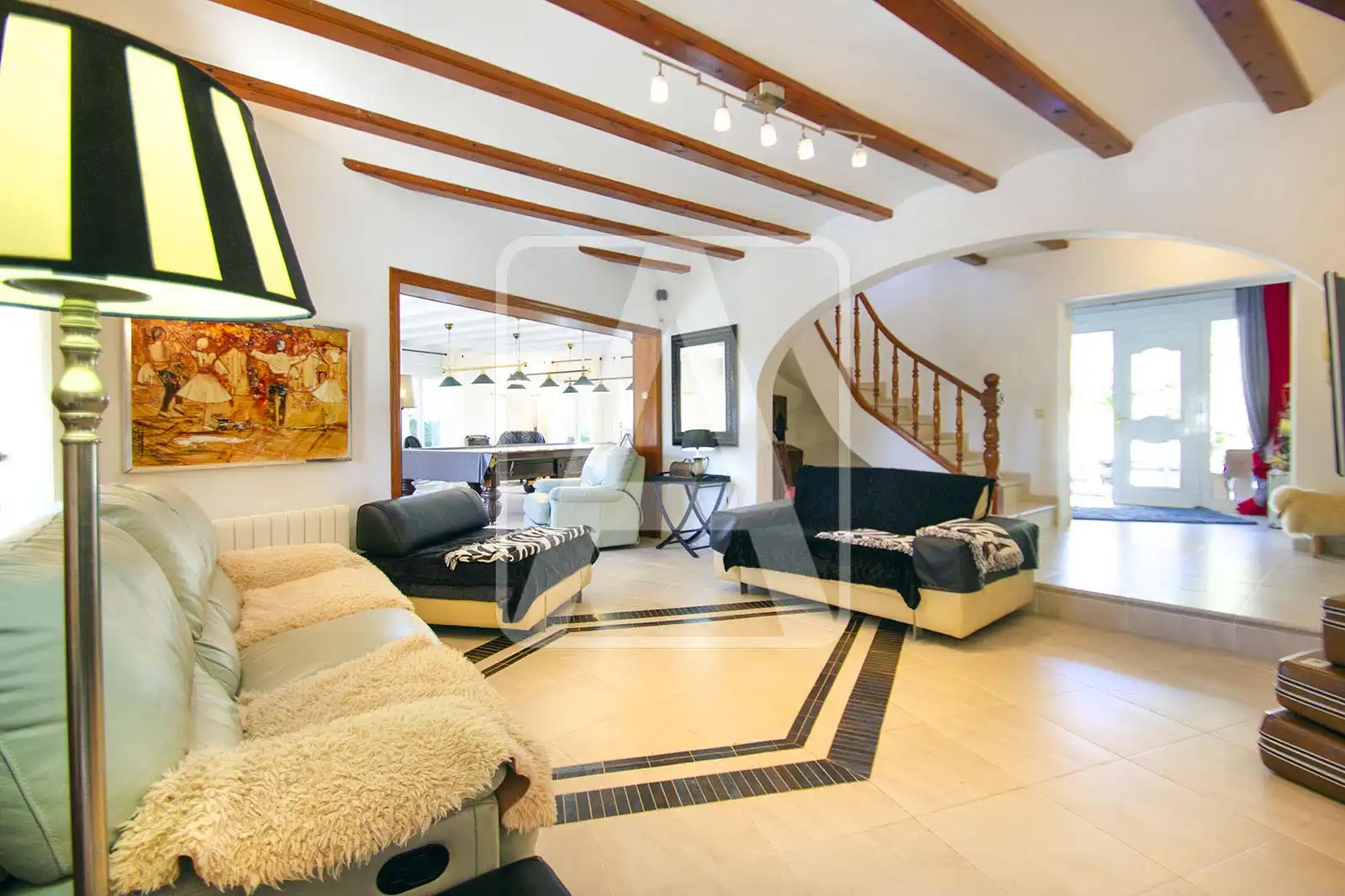 Sala d'estar de Finca rústica en venda en Calpe / Calp amb Aire condicionat, Calefacció i Jardí privat