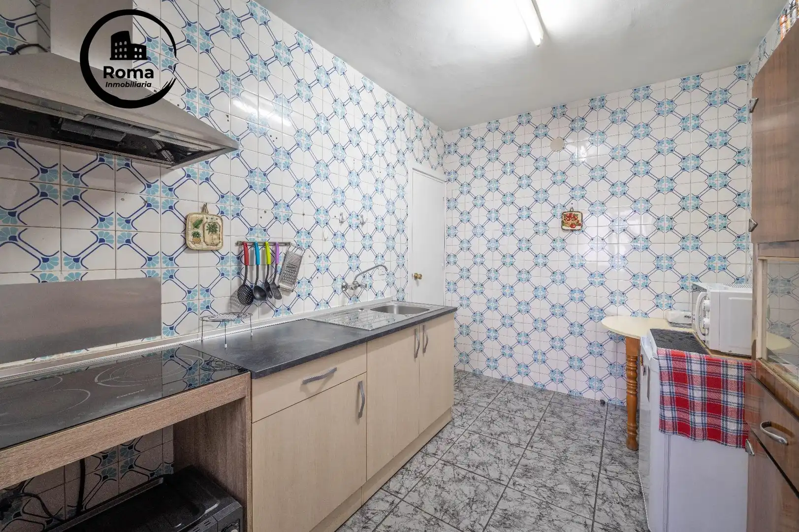 Cocina de Piso en venta en Maracena con Aire acondicionado, Amueblado y Balcón