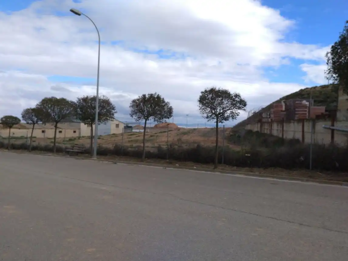 Terreno industrial en venta en Mallén