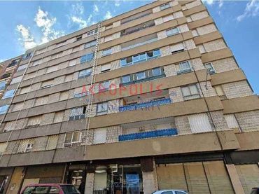 Piso con ascensor en venta en Centro