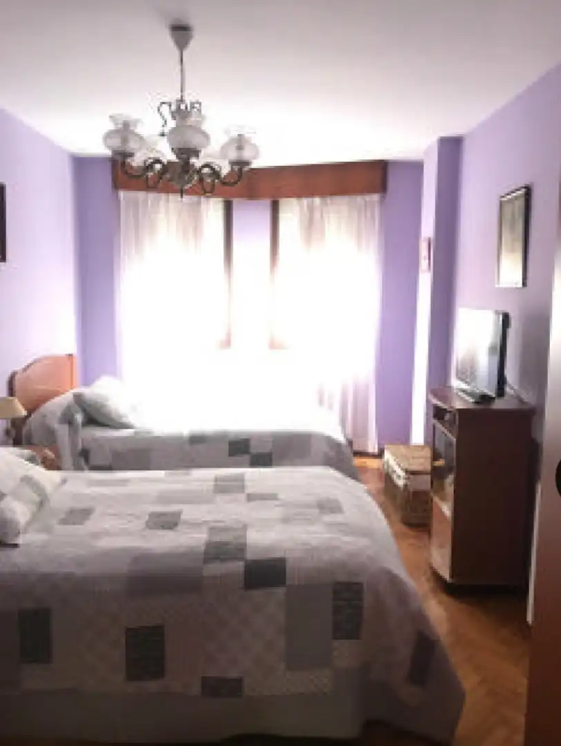Habitación de Piso en venta en Pontedeume, A Coruña