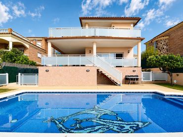 House with balcony for sale in Cunit Residencial
