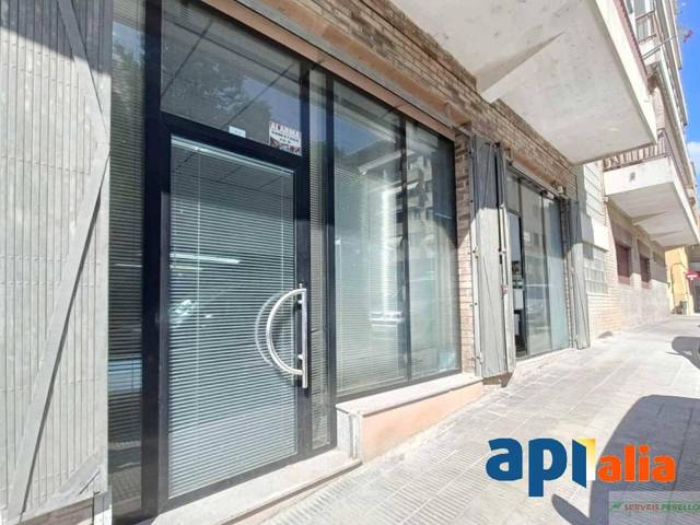 Local comercial en Venta en Isaac Albeniz en Instituts - Universitat