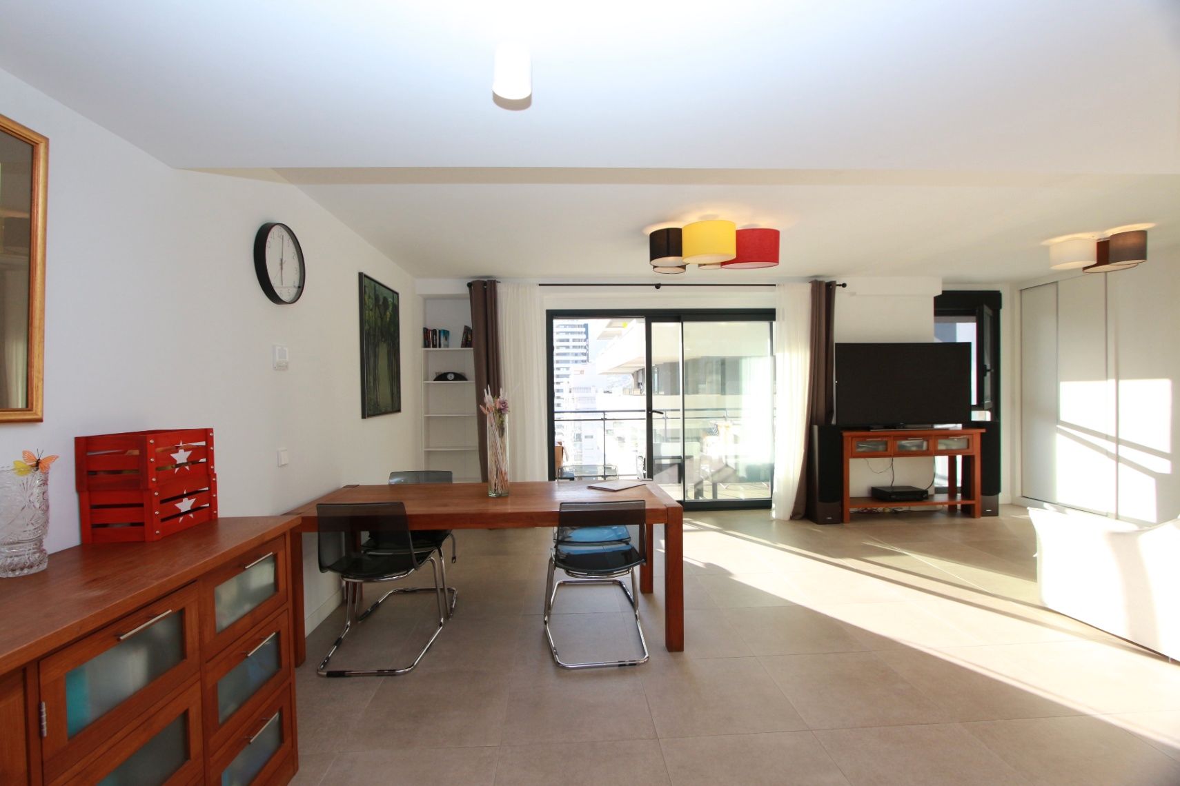 Sala d'estar de Apartament en venda en Calpe / Calp amb Aire condicionat, Jardí privat i Terrassa