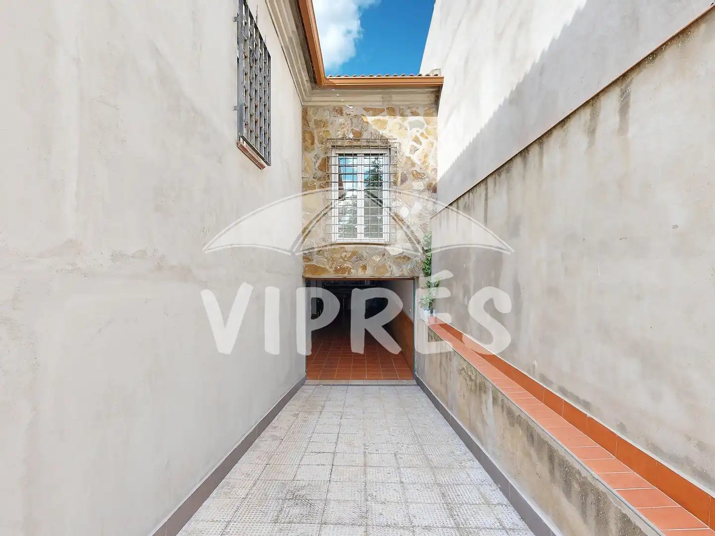 Houses for sale in Arroyo de San Serván  with Heating and Storage room