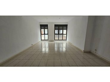 Büro mit Aufzug zur Miete in Avenida Ordoño II