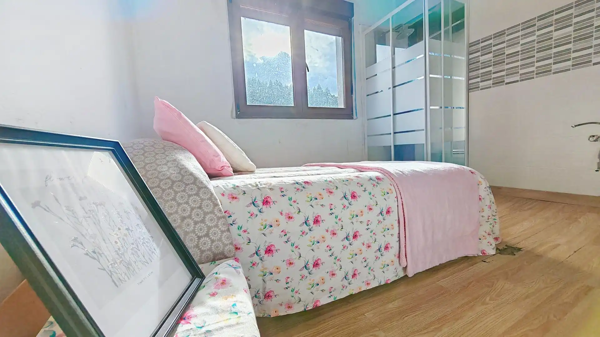 Habitación de Casa o chalet en venta en Carreño con Calefacción y Amueblado