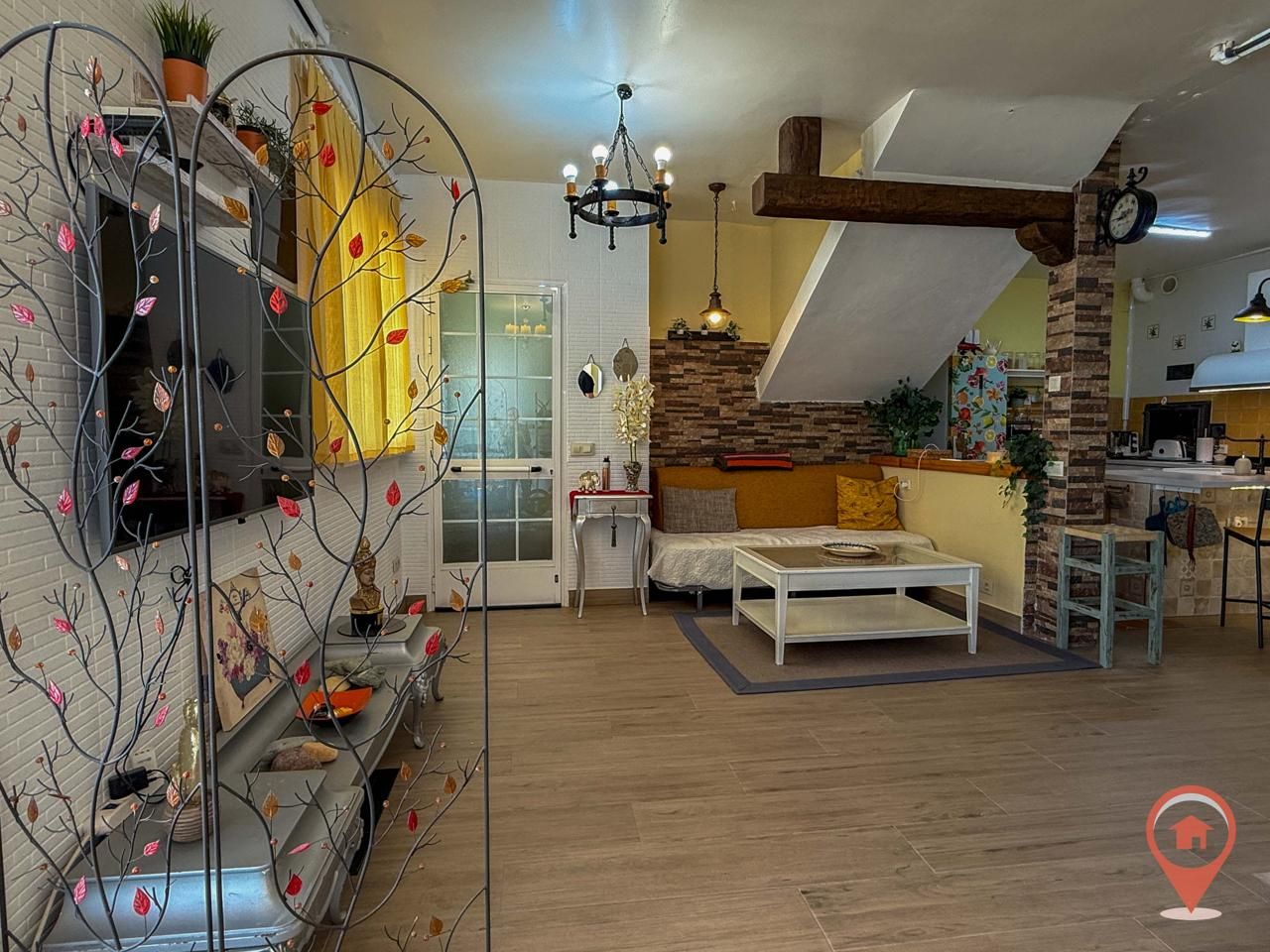Sala d'estar de Casa o xalet en venda en Cañaveras amb Aire condicionat i Terrassa