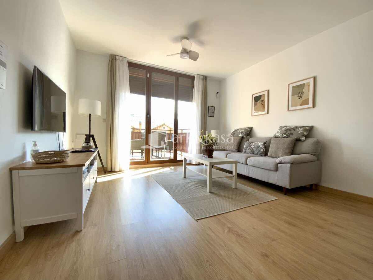 Single-family semi-detached for sale in Tragacete