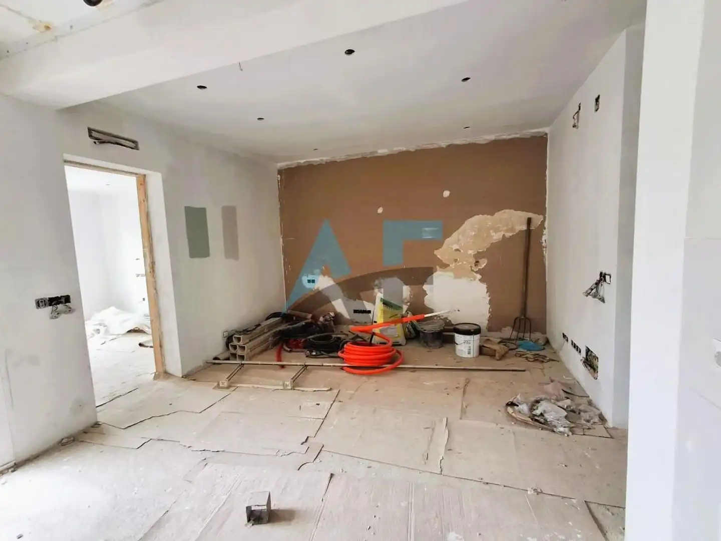 Casa o xalet en venda en Ourense Capital  amb Jardí privat, Terrassa i Traster