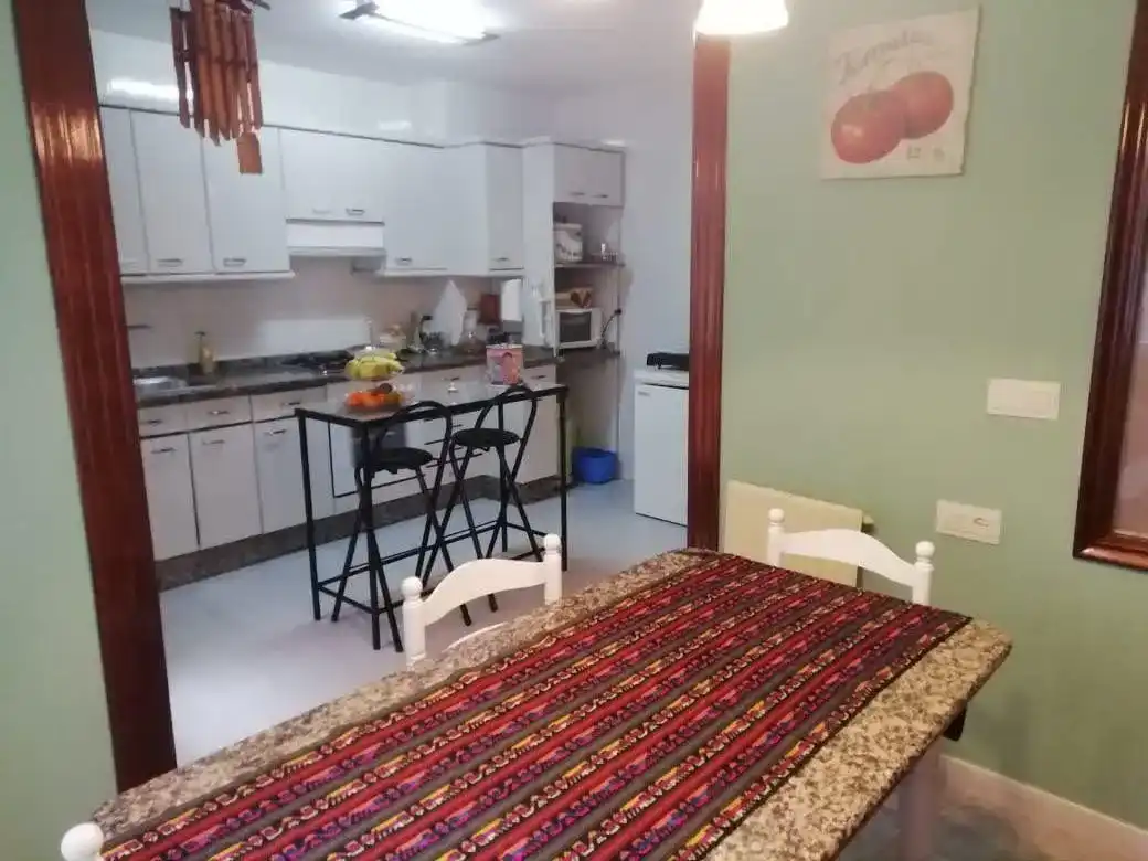 Cuina de Pis en venda en Poio amb Balcó