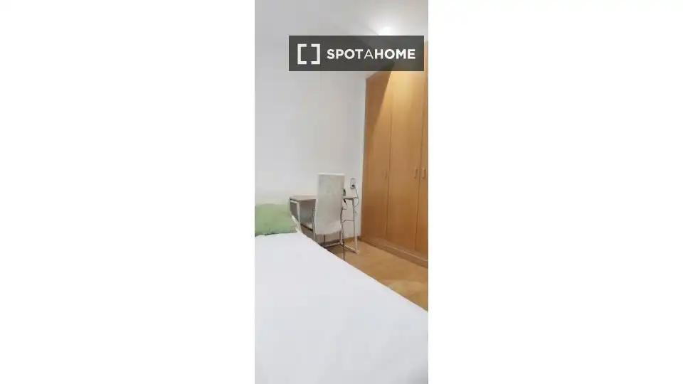 Habitación de Apartamento para compartir en Alicante / Alacant con Aire acondicionado, Calefacción y Terraza