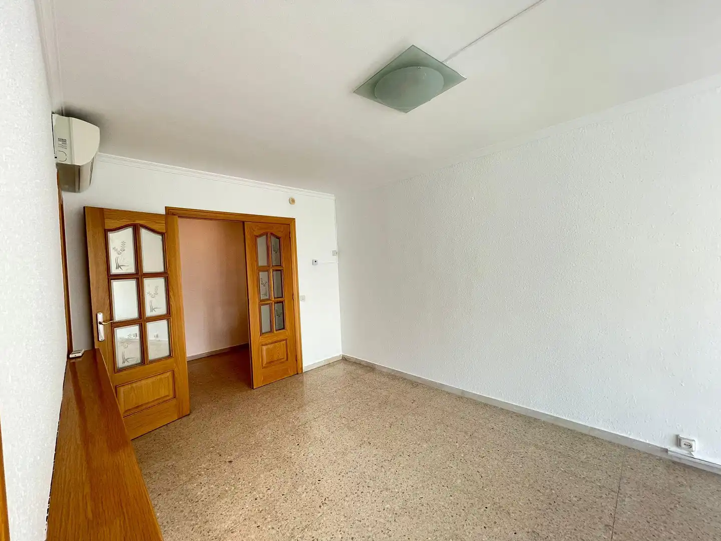 Living room of Flat for sale in Molins de Rei  with Air Conditioner and Heating