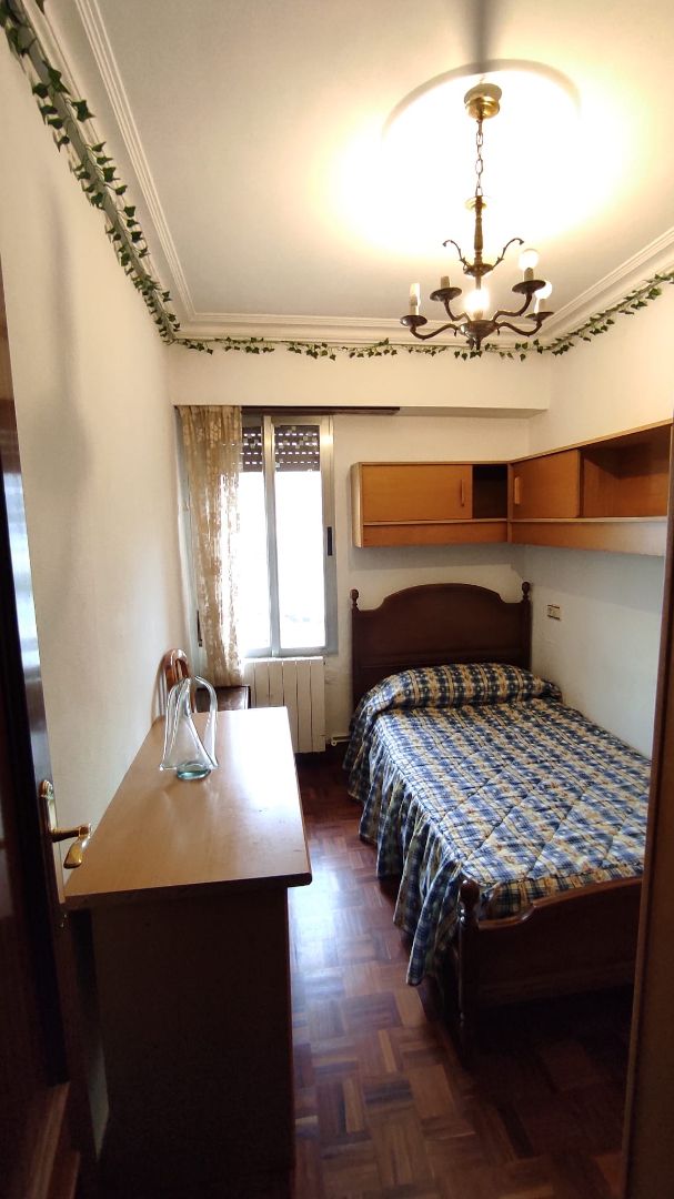 Bedroom of Flat for sale in Eibar  with Heating and Furnished