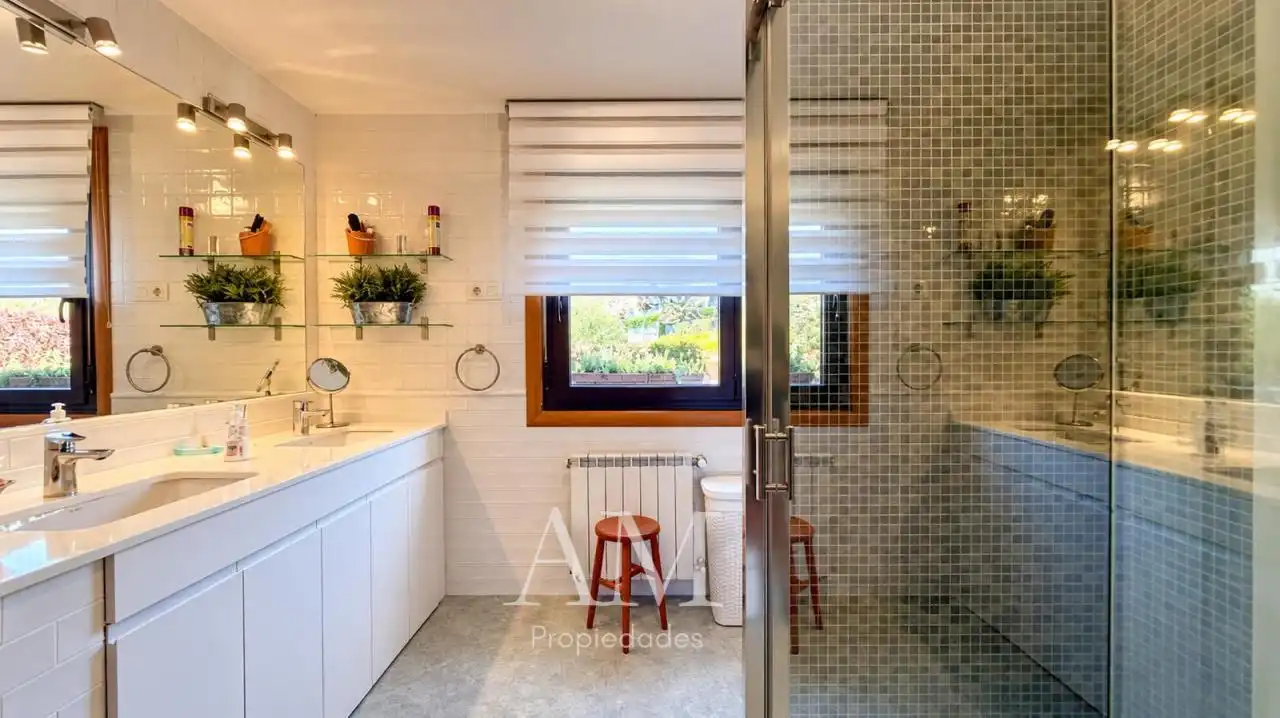 Villa con piscina in vendita a Zamanes, imagen 41