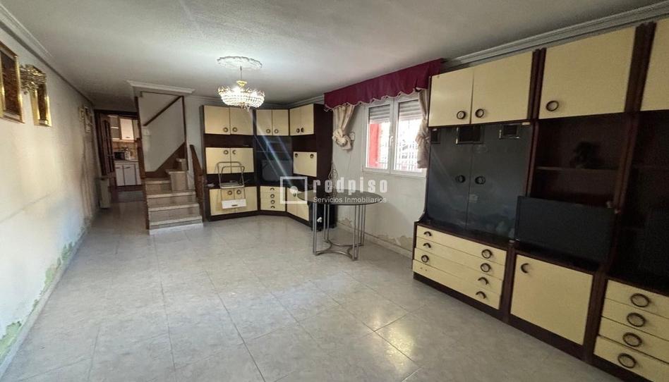 Photo 1 of House or chalet for sale in Membezar, Entrevías, Madrid