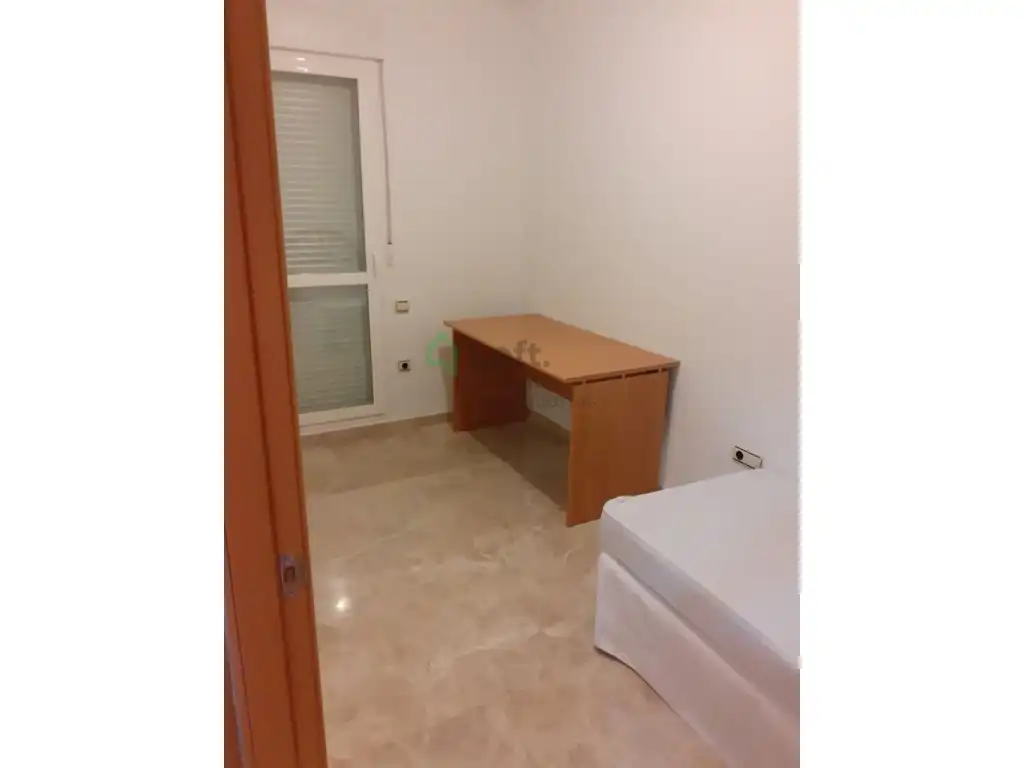 Schlafzimmer von Wohnungen zur Miete in Badajoz mit Klimaanlage, Heizung und Terrasse