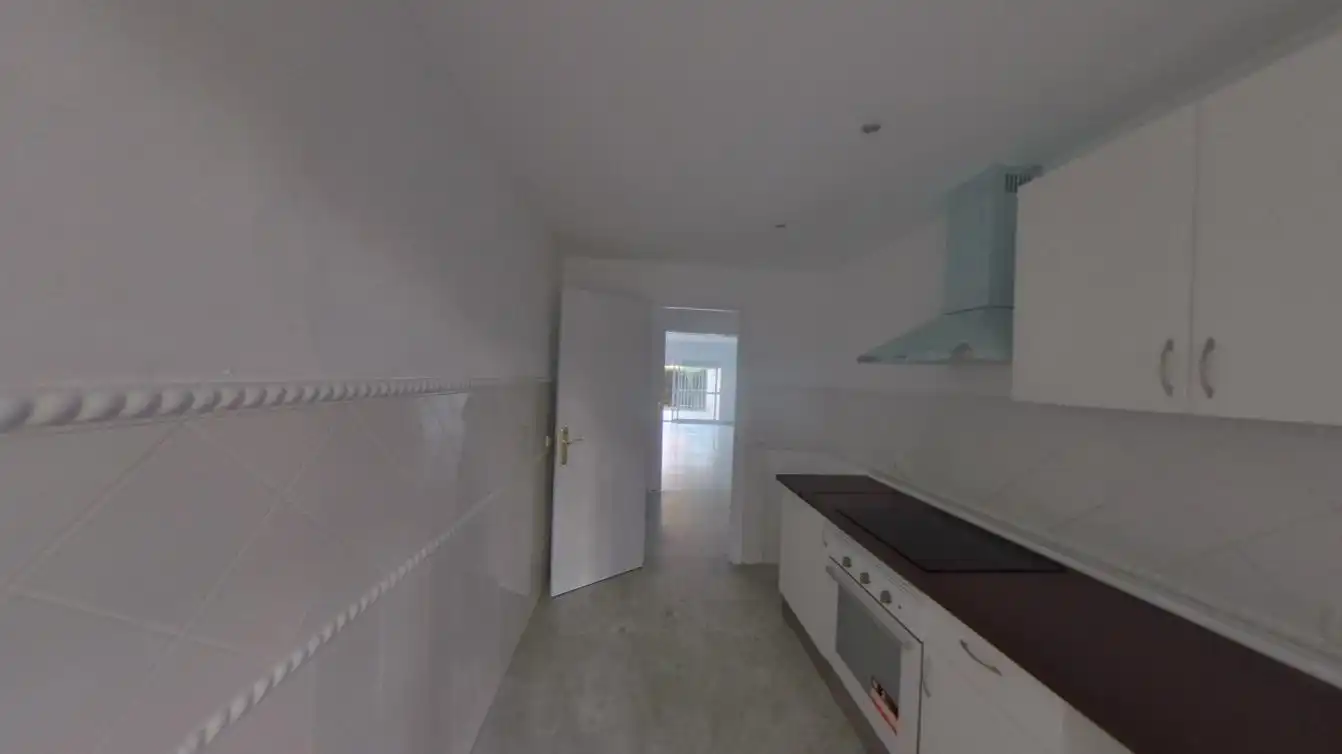 Cocina de Piso en venta en Marbella con Piscina
