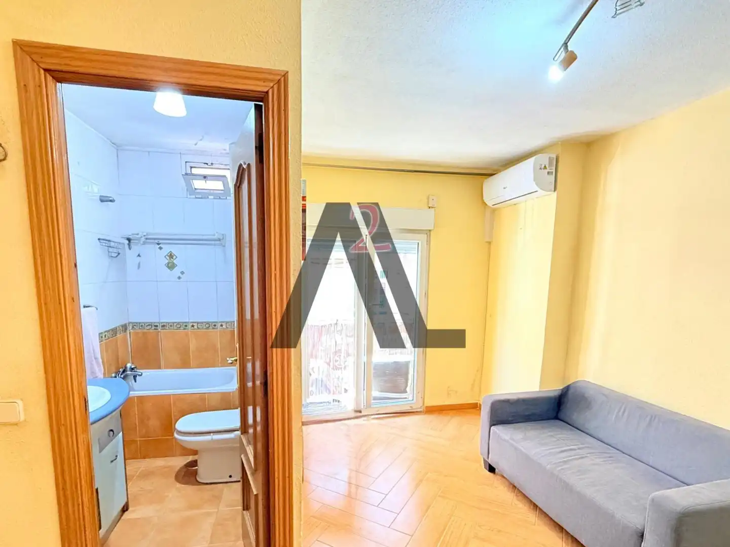Bedroom of Flat for sale in Madrid  with Air Conditioner and Balcony