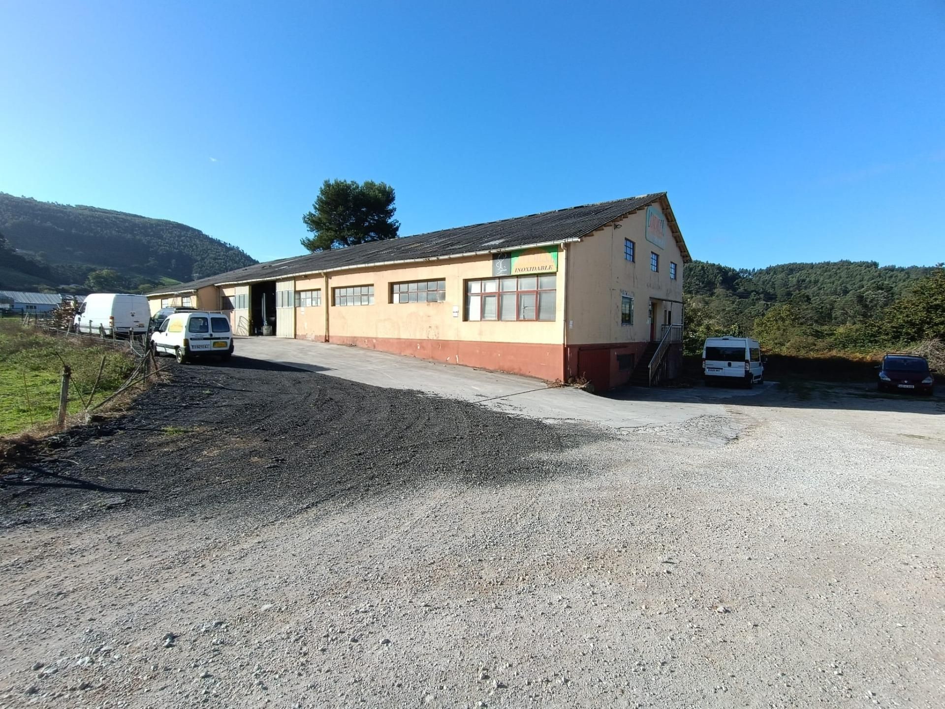 Exterior view of Industrial buildings for sale in Torrelavega 
