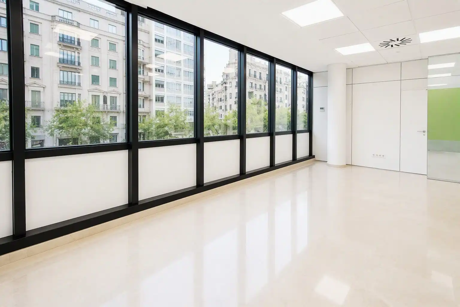 Office space with lift to rent in Avinguda del Comte de Sallent, imagen 7