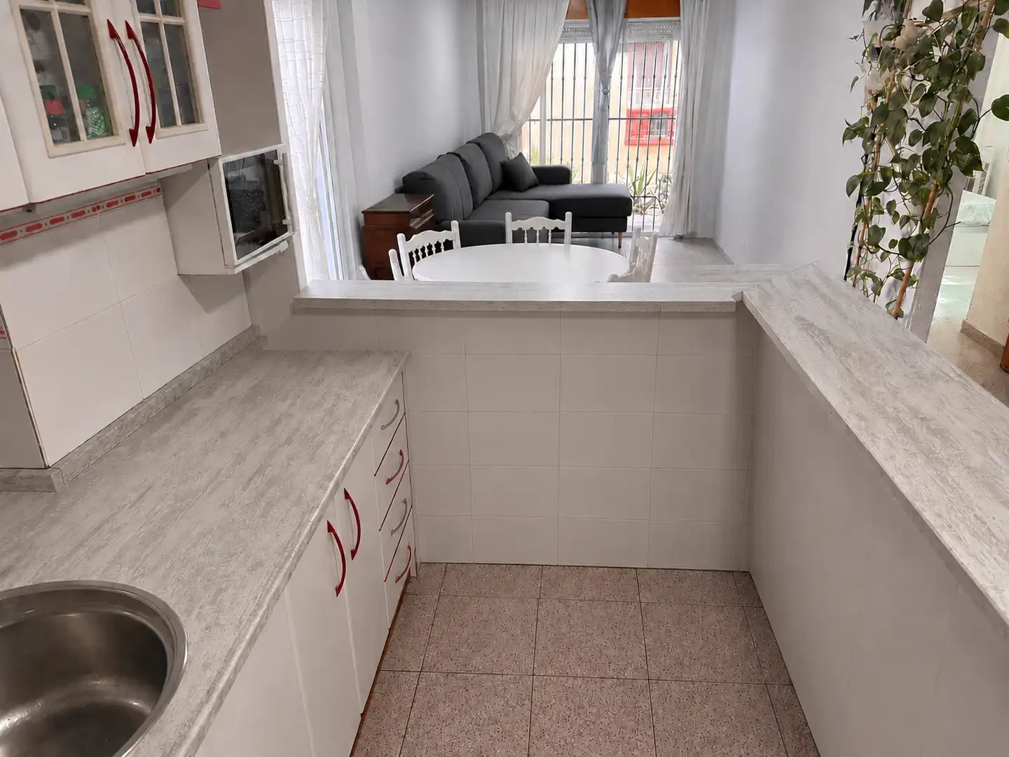 Cocina de Piso en venta en Roquetas de Mar con Aire acondicionado, Trastero y Piscina comunitaria