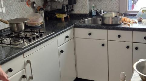 Foto 3 de Piso en venta en San Millán - Ayuntamiento, La Rioja