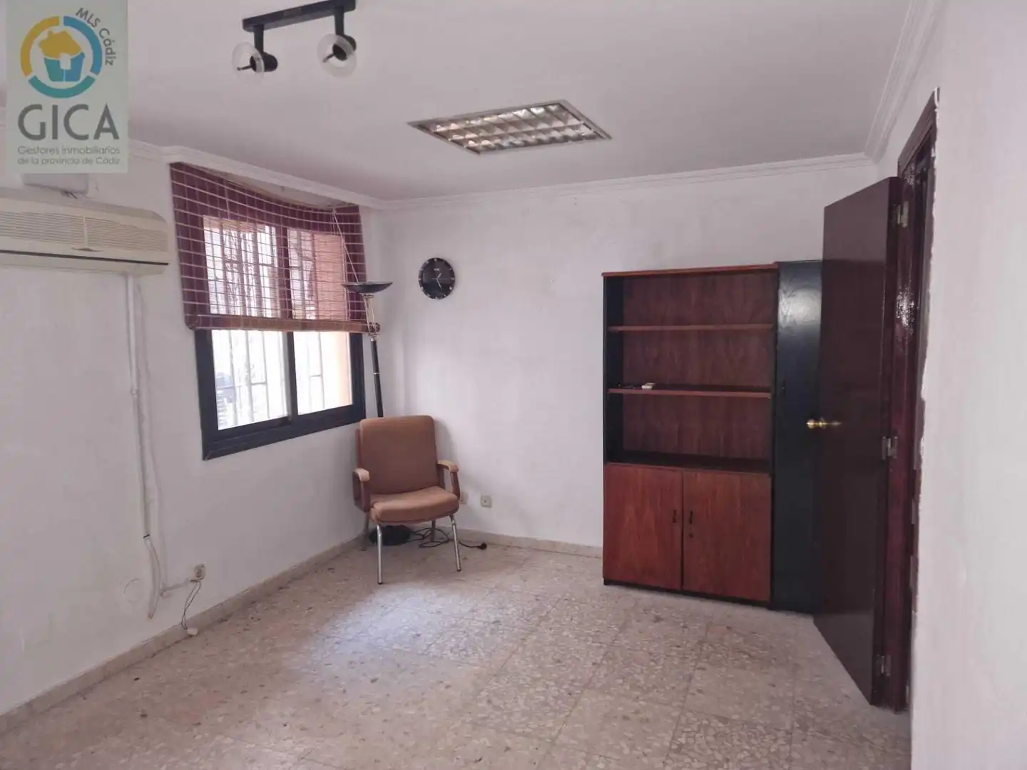 Büro mit Aufzug zur Miete in Calle Bailen, imagen 4