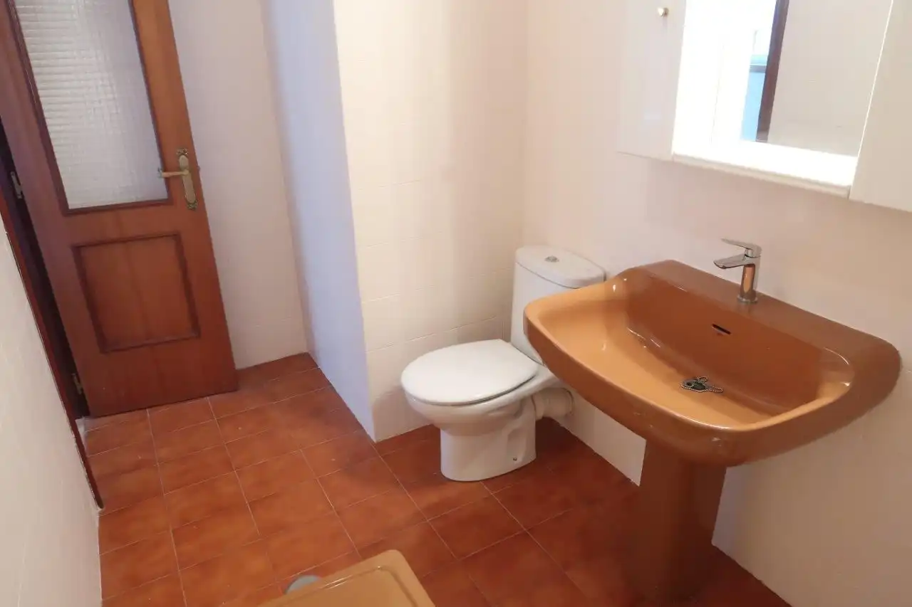 Bathroom of Flat for rent in A Coruña Capital   with Heating and Furnished