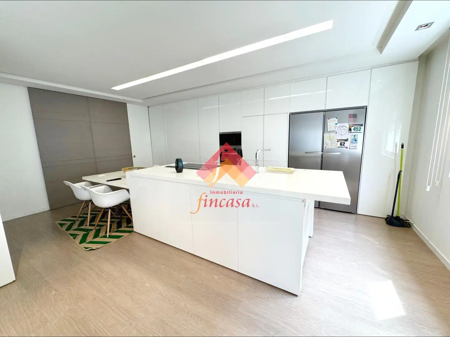 Cocina de Piso en venta en Ronda con Calefacción, Trastero y Amueblado