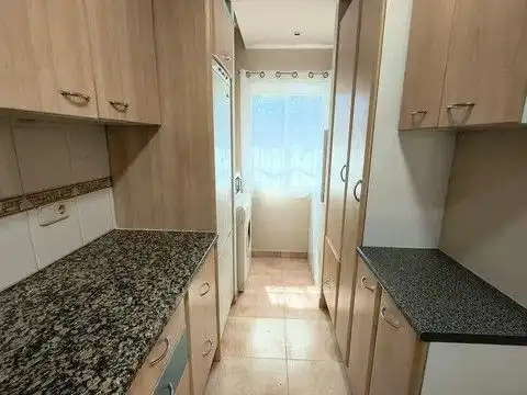 Cuina de Casa adosada en venda en Pals amb Aire condicionat, Calefacció i Jardí privat