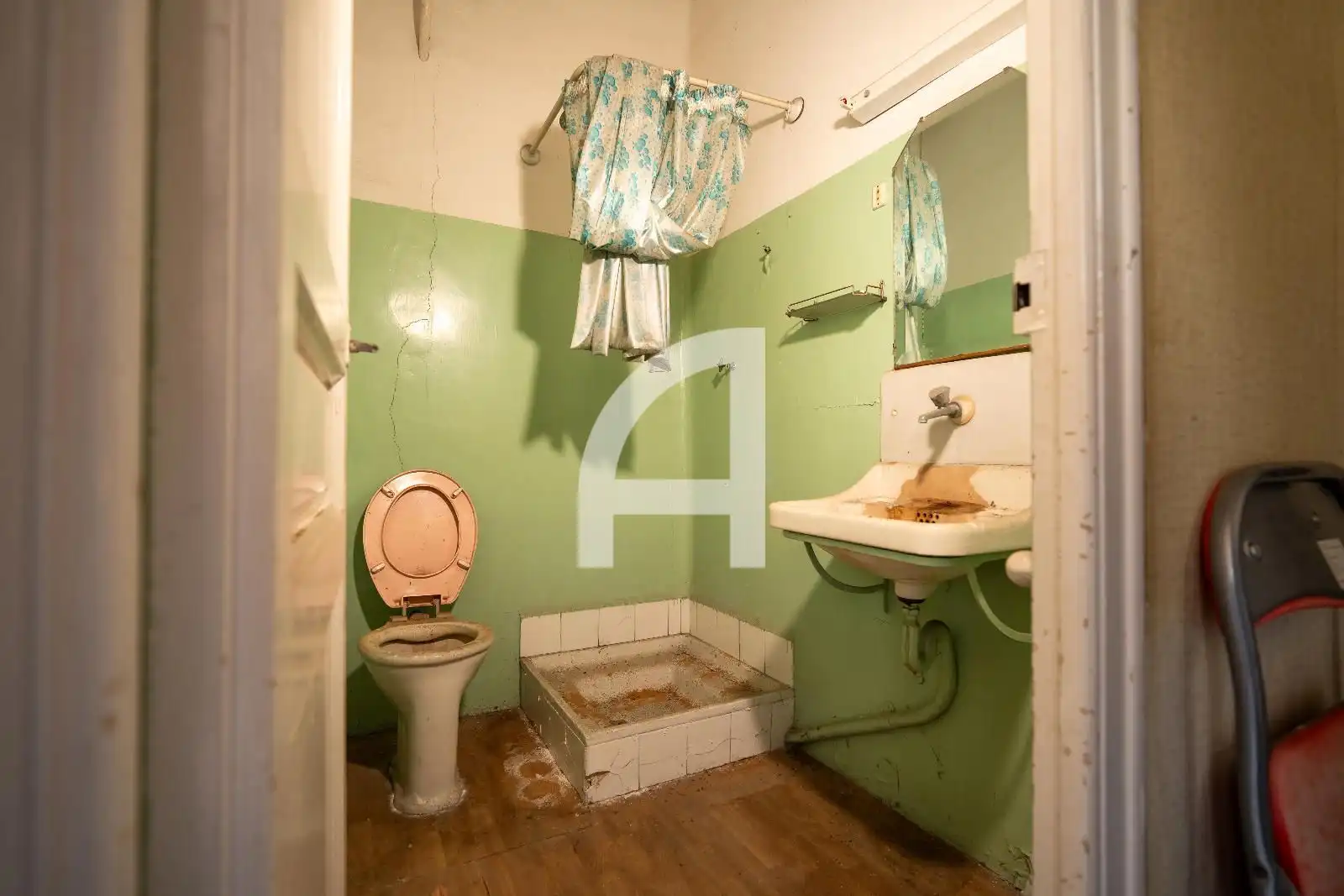 Bathroom of Houses for sale in Molins de Rei
