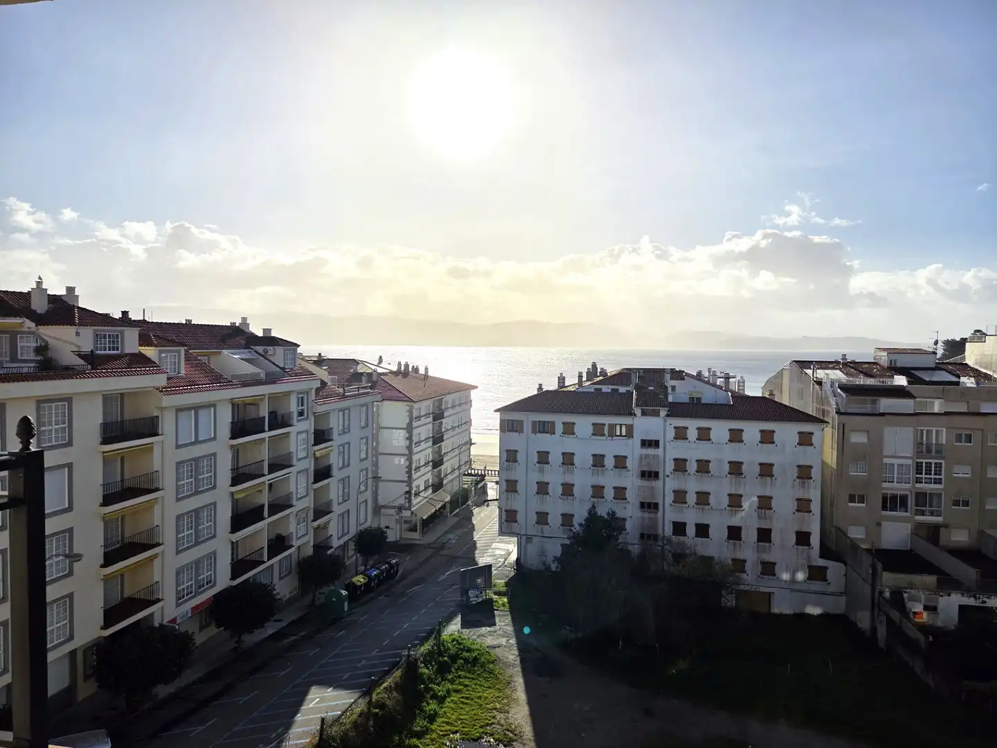 Außenansicht von Wohnungen zur Miete in Sanxenxo mit Terrasse, Möbliert und Ofen