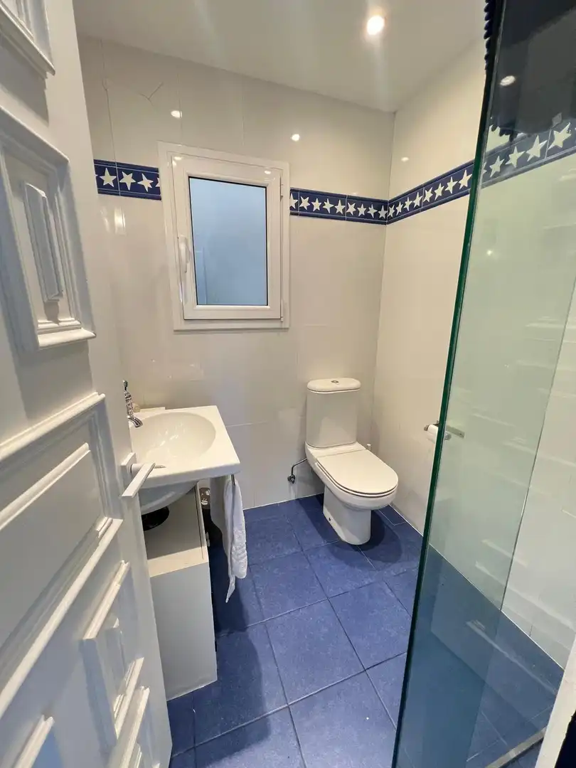 Badezimmer von Wohnung zum Verkauf in Cadaqués