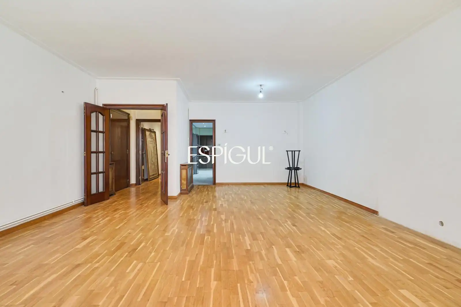 Sala de estar de Piso en venta en Barcelona con Calefacción, Parquet y Terraza