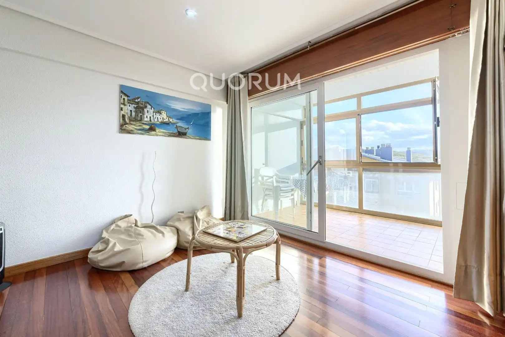 Sala de estar de Piso en venta en Sopela con Calefacción, Terraza y Trastero
