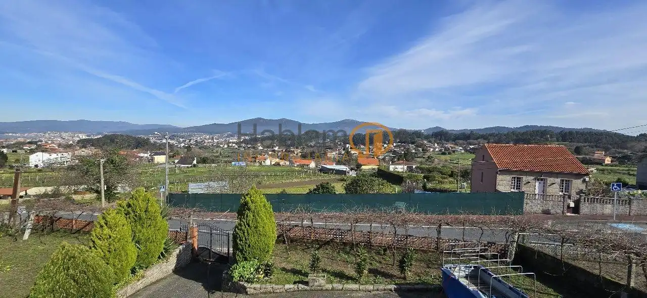 Casa o chalet en venta en Vilagarcía de Arousa con Calefacción, Jardín privado y Terraza