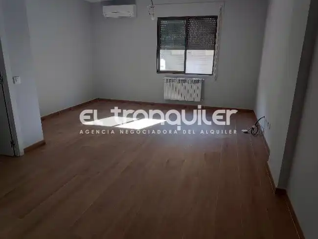 Flat for rent in Madrid, Madrid