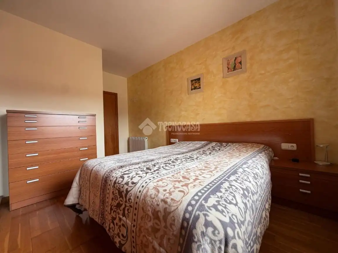 Habitación de Piso en venta en Badalona con Aire acondicionado, Trastero y Balcón