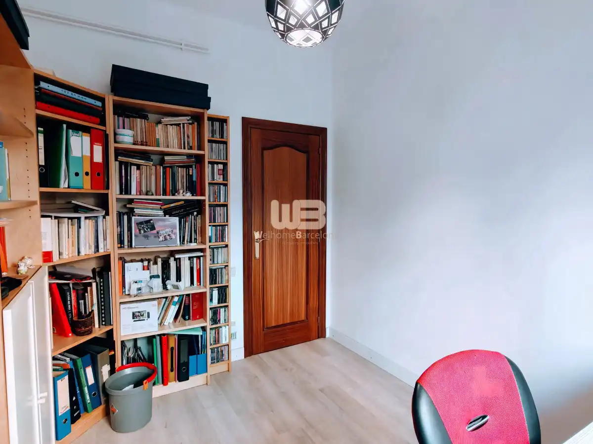 Dúplex en venta en Carrer de Provença, El Camp de l'Arpa del Clot
