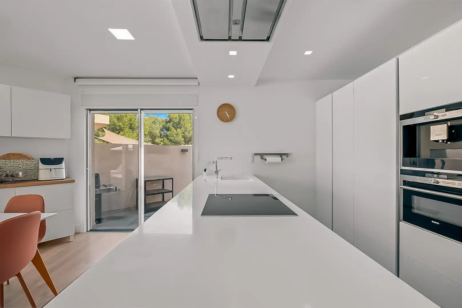 Cocina de Casa o chalet en venta en L'Alfàs del Pi con Aire acondicionado, Calefacción y Piscina