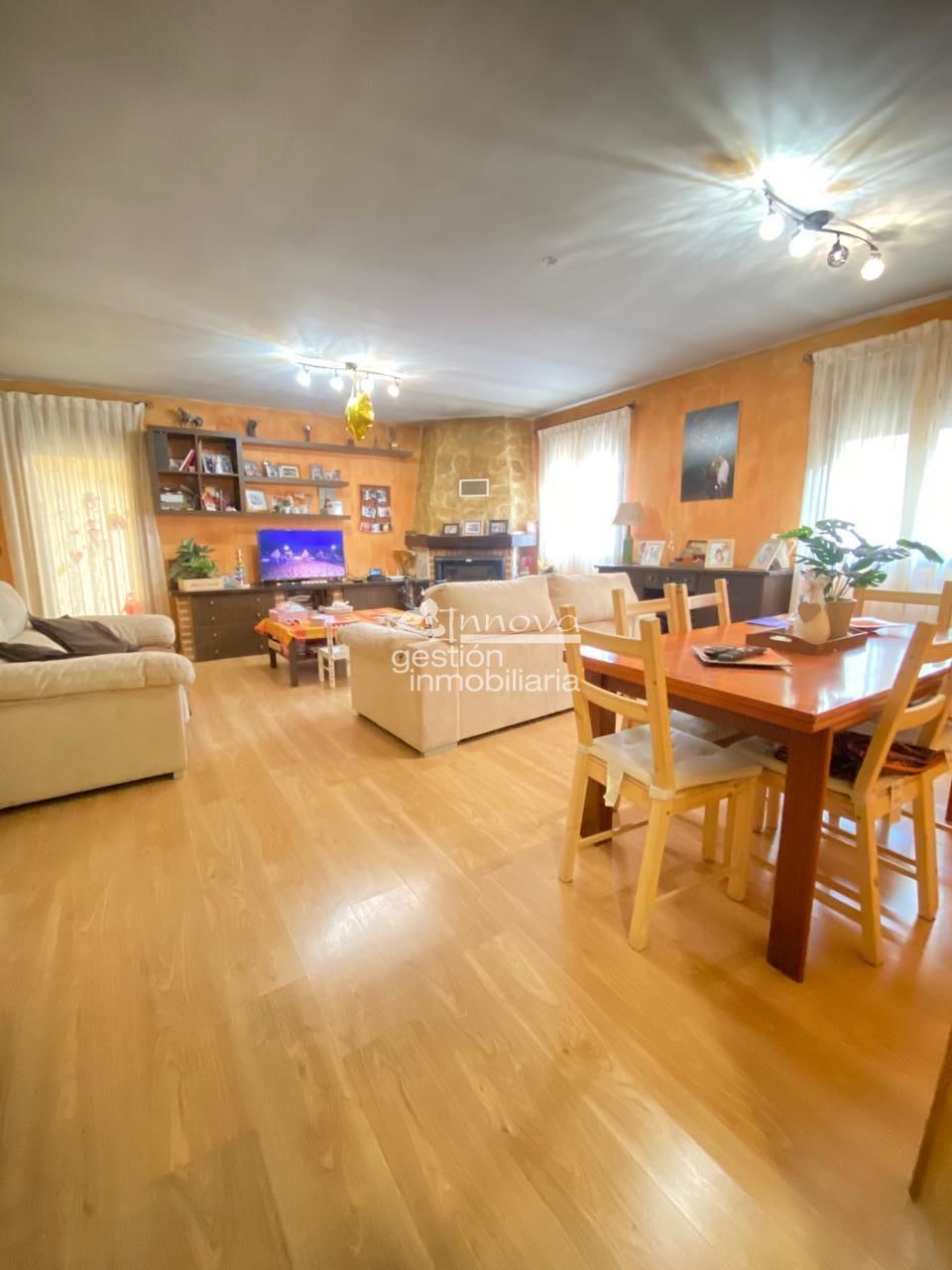 Living room of House or chalet for sale in Tabanera la Luenga  with Heating and Terrace
