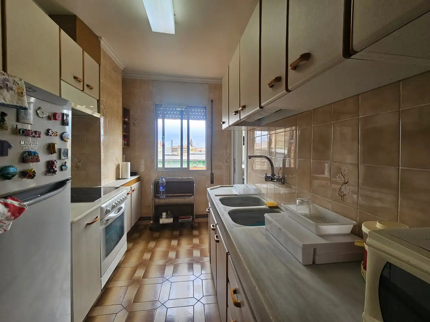 Kitchen of Flat for sale in Sabadell  with Heating, Oven and Balcony